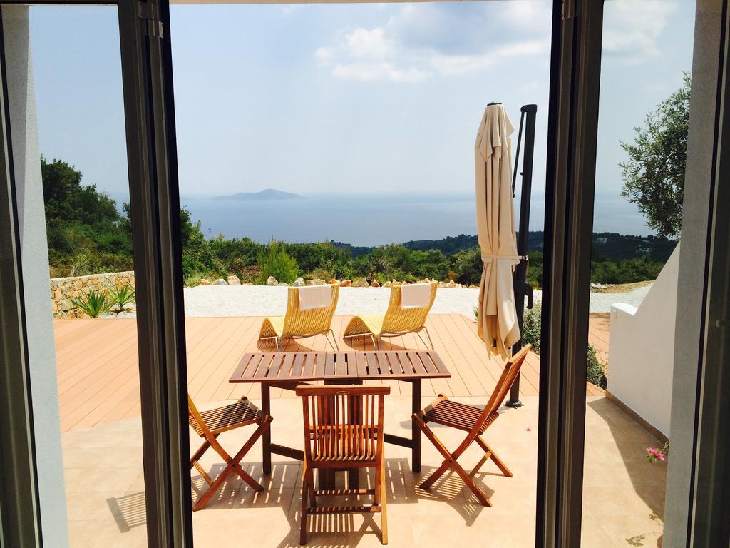 The Infinity 180 Luxury Suites Milia Екстер'єр фото
